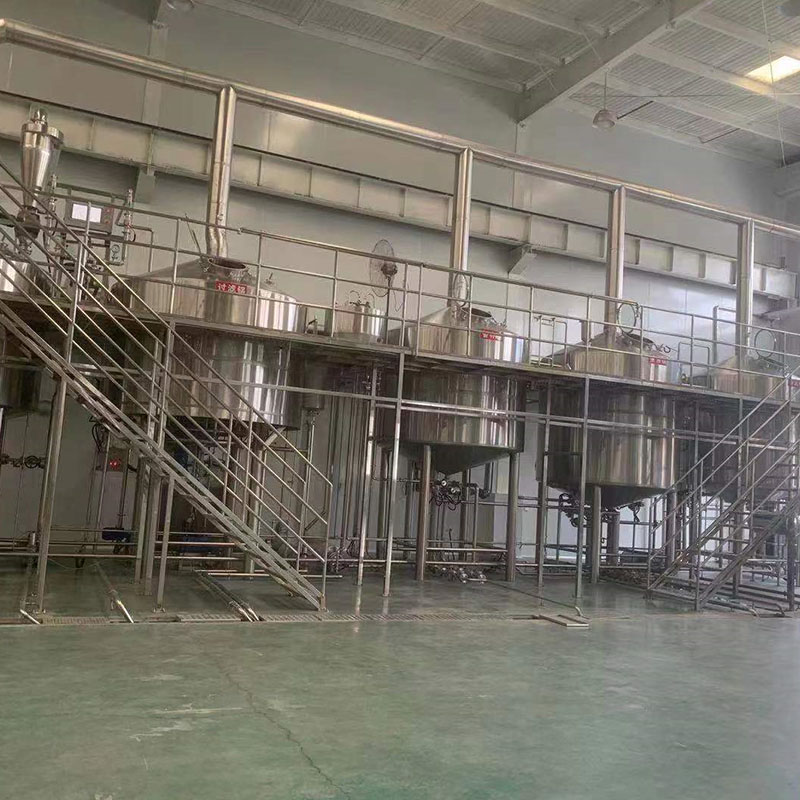 陆丰精酿啤酒设备厂—平面布置、设备设计、制造、调试、培训等一条龙服务_COPY